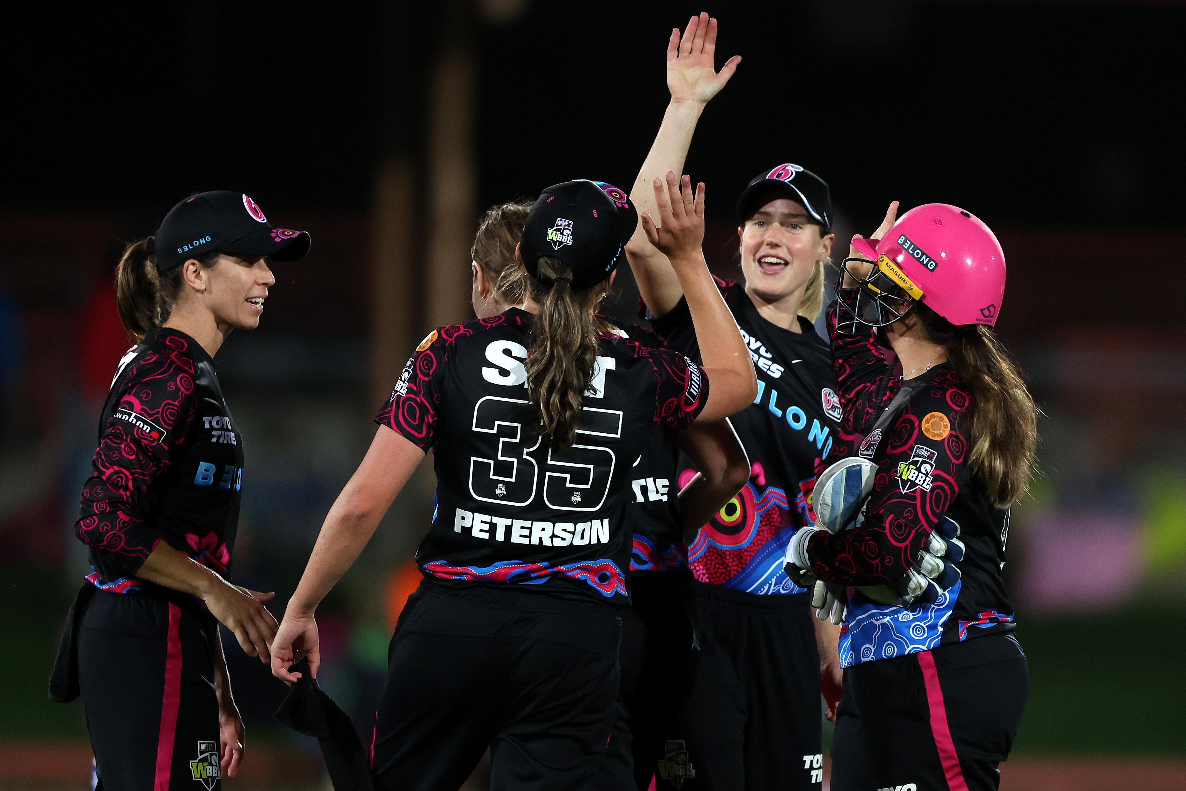 Sixers dismantle Hurricanes at North Sydney Oval Sydney Sixers